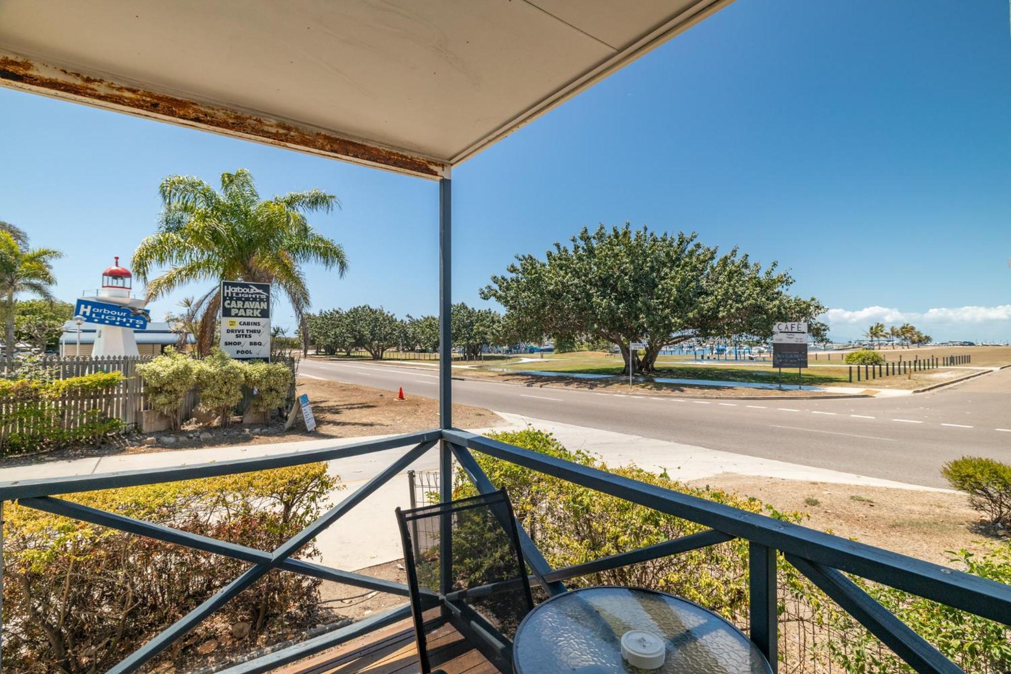 Hotel Harbour Lights Tourist Park Bowen Exterior foto